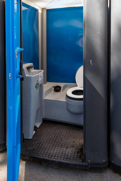 Best Porta potty rental near me  in Lake Bluff, IL