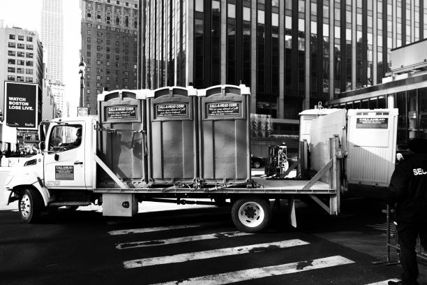 Best Wedding porta potty rental  in Lake Bluff, IL